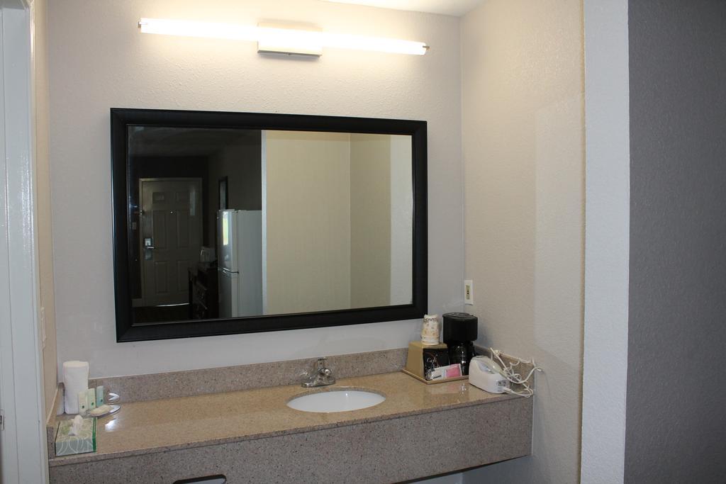 Quality Inn And Suites Port Arthur Nederland المظهر الخارجي الصورة